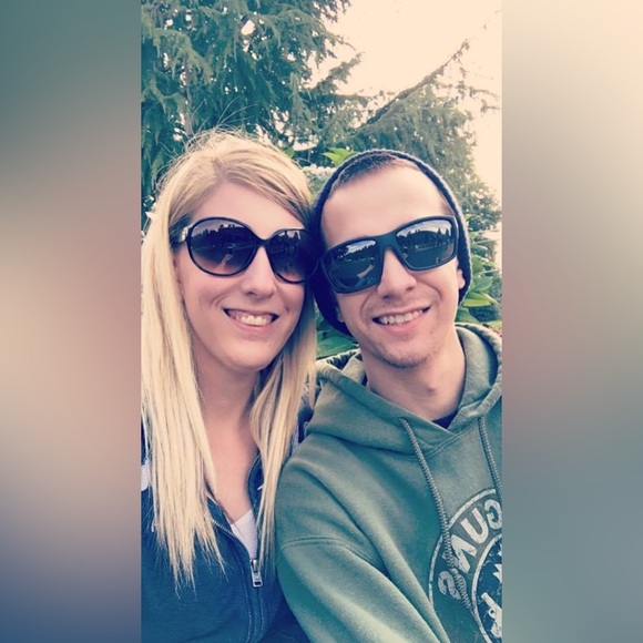 LIVE Show Listing~ Like this flyer to be notified when I go live - Picture 2 of 13